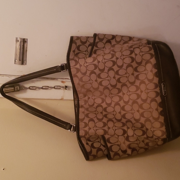 Bag - Picture 2 of 7